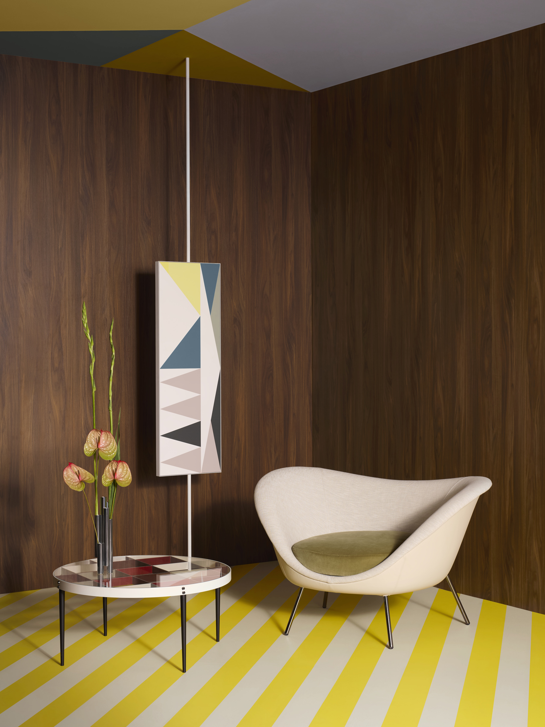 7Tubi | vase, design Gio Ponti, courtesy of Gio Ponti Archives, creative direction Elisa Ossino Studio, ph. Aaron Tilley