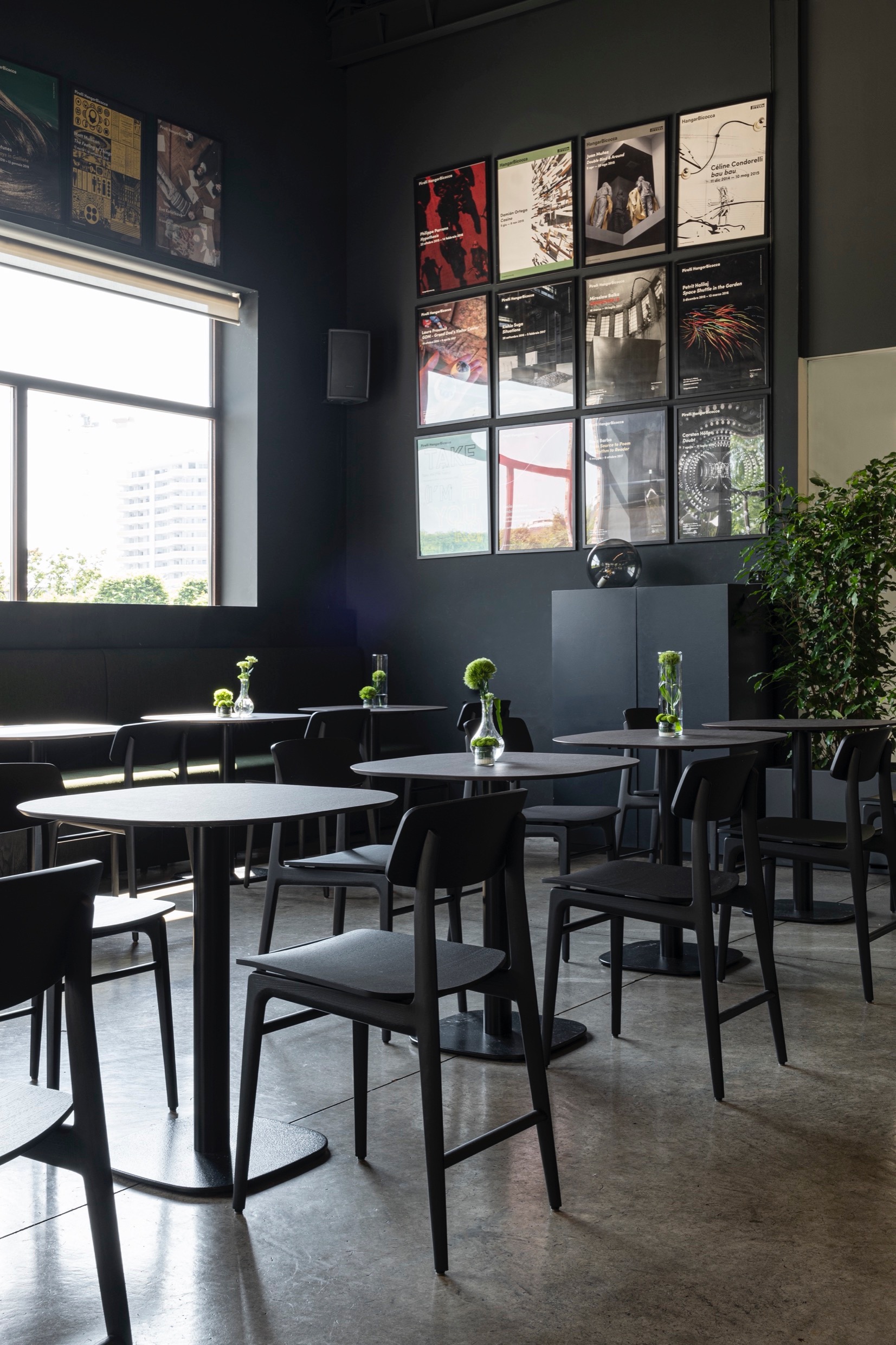 Pirelli HangarBicocca Interno Iuta Bistrot Courtesy Pirelli HangarBicocca, Milano