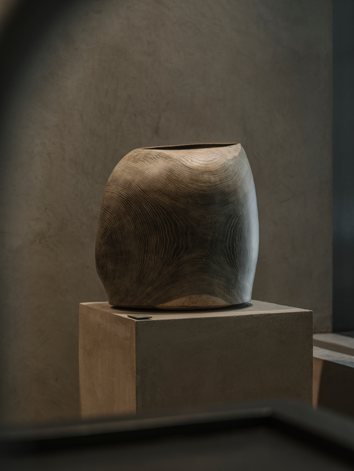 Molteni&C New York Flagship Store | photo by Daniel Civetta