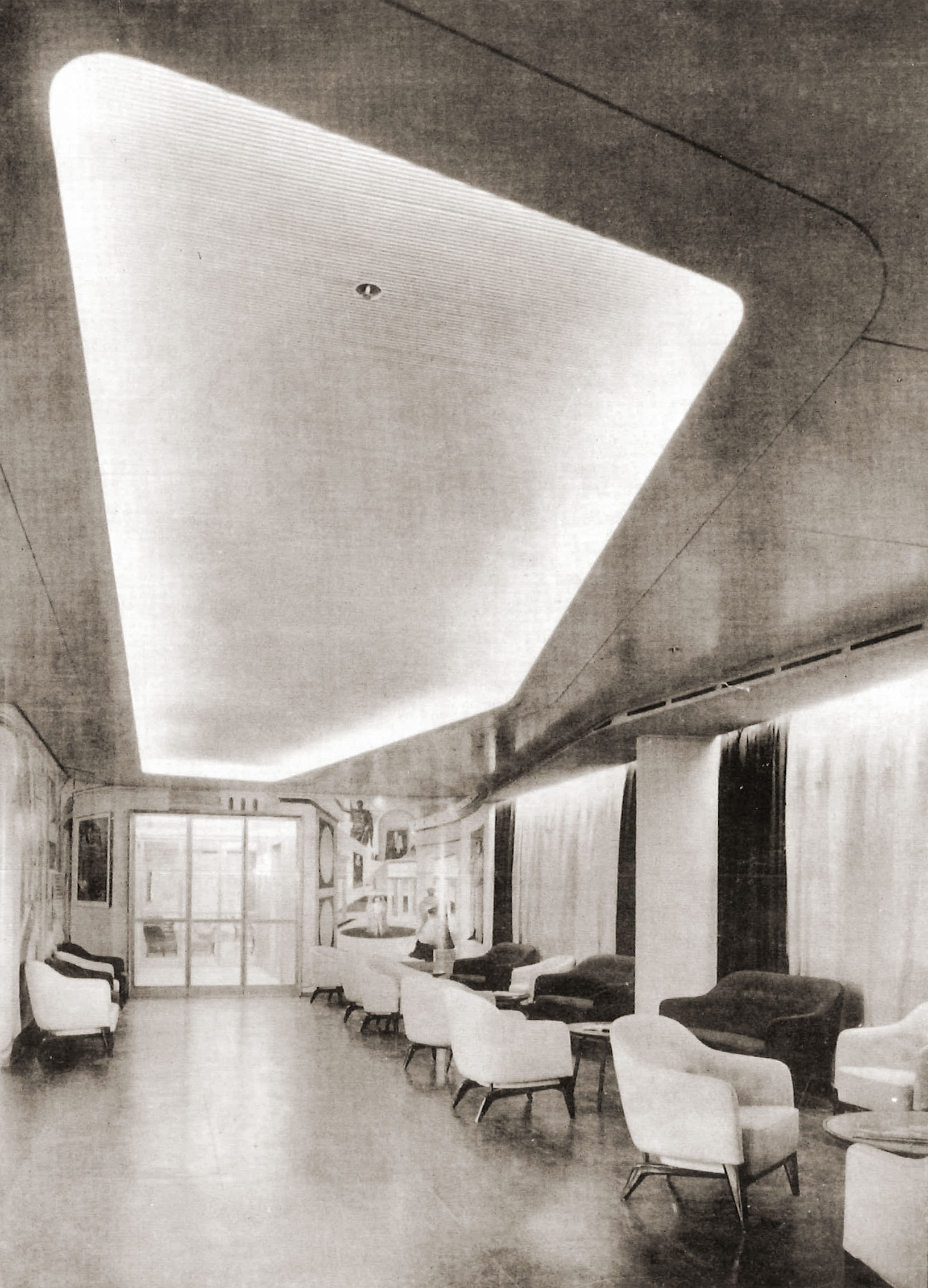 Poltroncina D.151.4, Heritage Collection Molteni&C. Interno della M/N Andrea Doria, design Gio Ponti. Courtesy Gio Ponti Archives, CSAC Parma