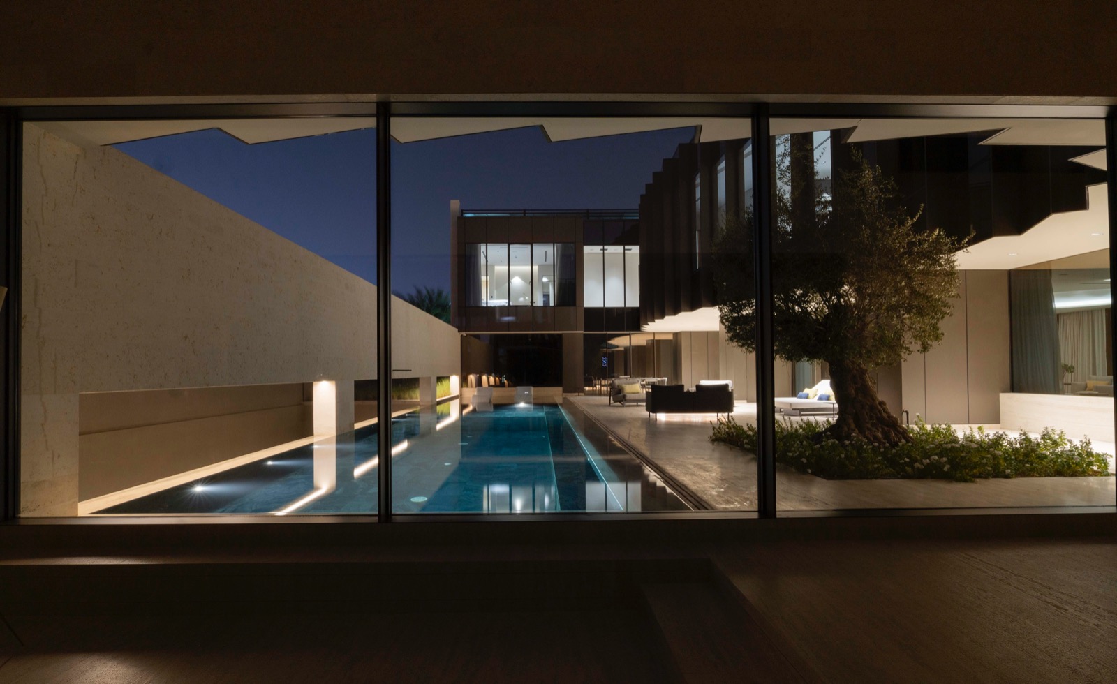 Photo courtesy of Matteo Nunziati (www.matteonunziati.com.)