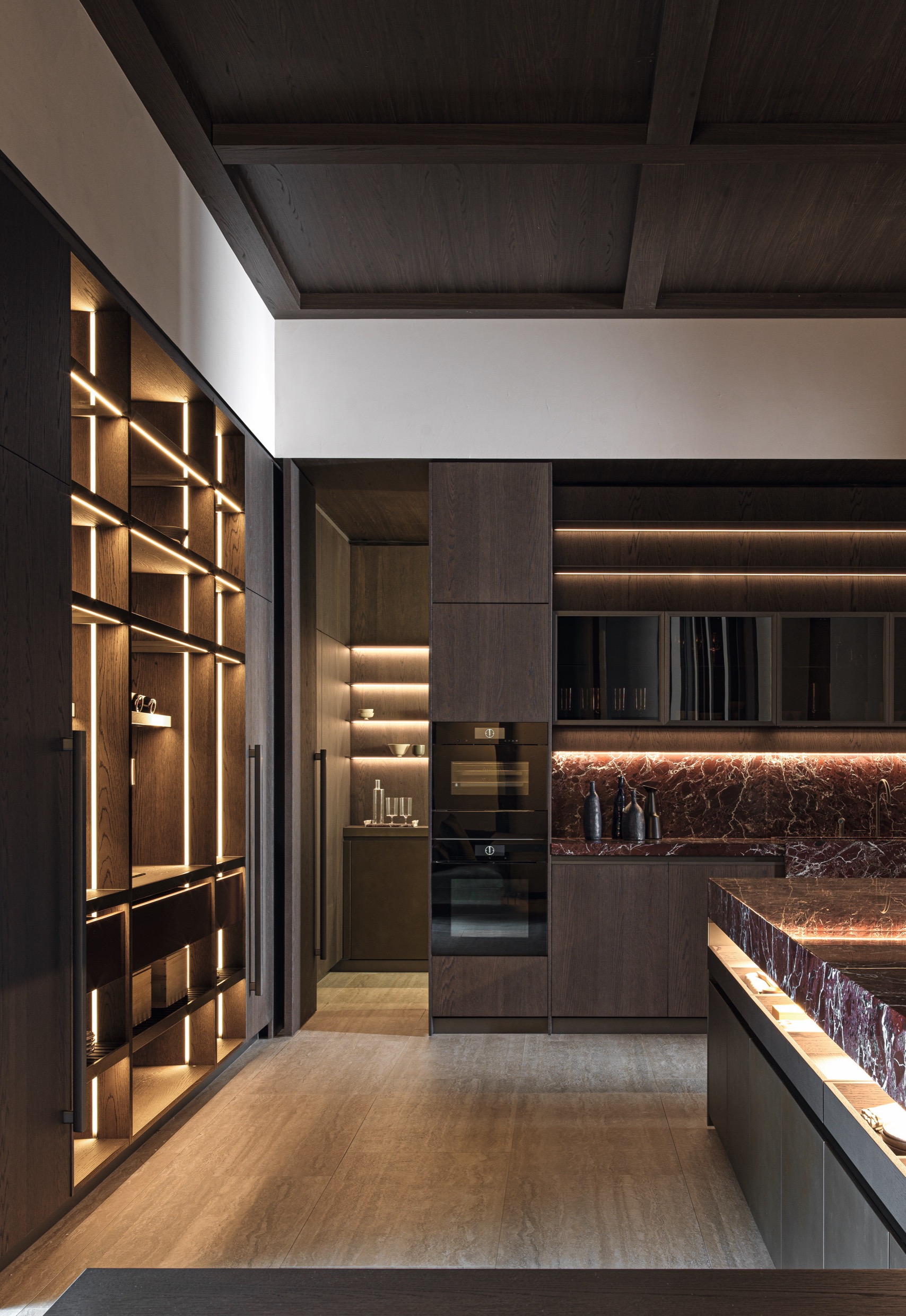 VVD kitchen from Molteni&C Kitchens Dada Endineered