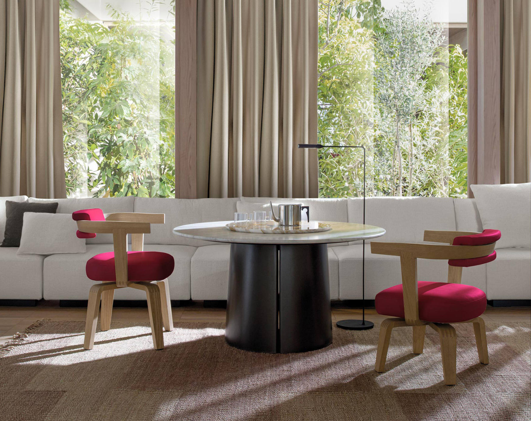 Molteni&C supports US Breast Cancer Research Foundation