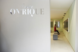 “Pause onirique” in Milan